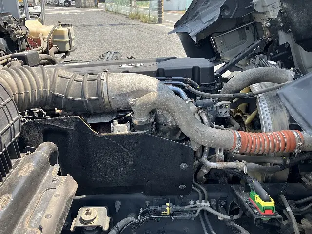 ＵＤ クオン 2PG-CG5CA(8x4)の写真21