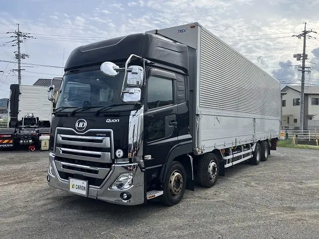ＵＤ クオン 2PG-CG5CA(8x4)の写真1