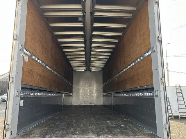 ＵＤ クオン 2PG-CG5CA(8x4)の写真11