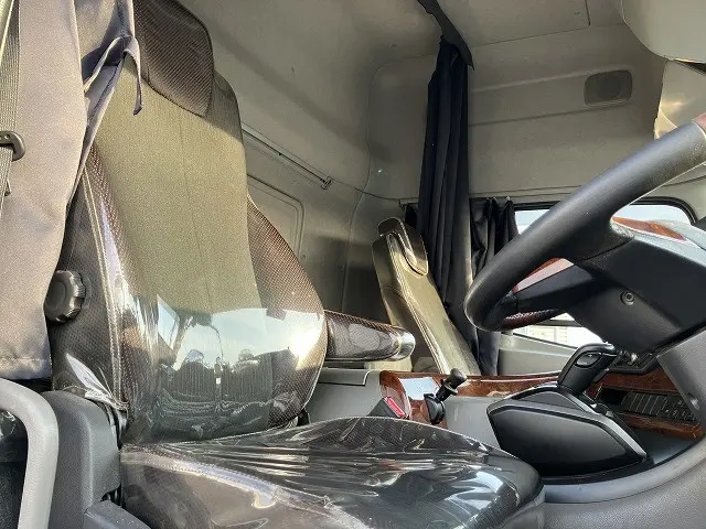 ＵＤ クオン 2PG-CG5CA(8x4)の写真25