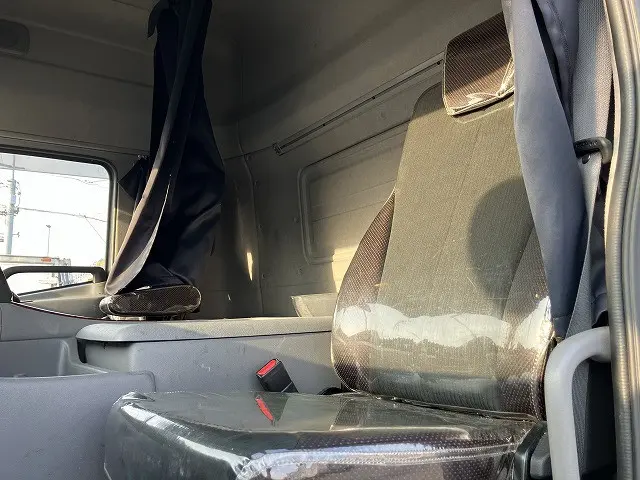 ＵＤ クオン 2PG-CG5CA(8x4)の写真26