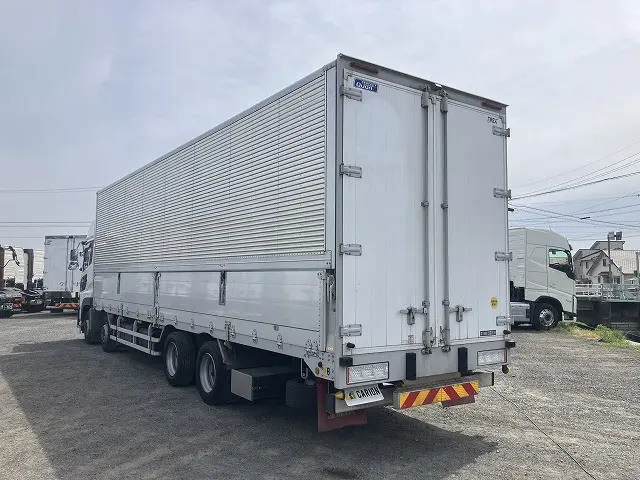 ＵＤ クオン 2PG-CG5CA(8x4)の写真3