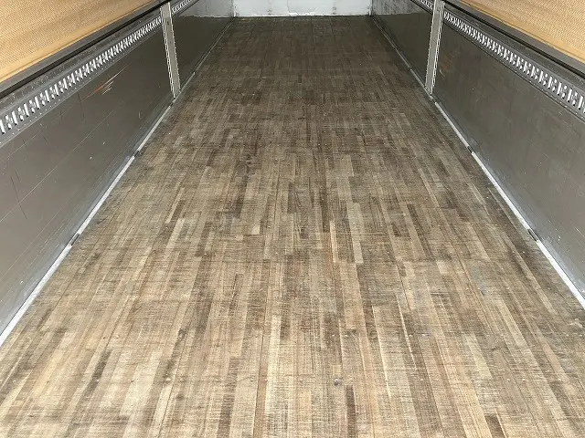 ＵＤ クオン 2PG-CG5CA(8x4)の写真13