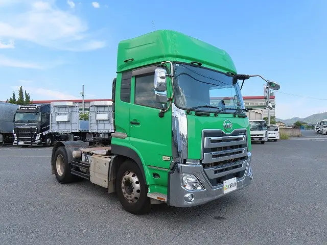 UD クオン 2PG-GK5AAB(2WD)の写真2