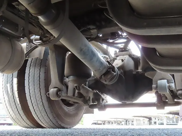 UD クオン 2PG-GK5AAB(2WD)の写真11