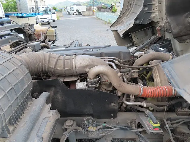 UD クオン 2PG-GK5AAB(2WD)の写真16