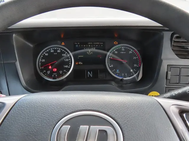 UD クオン 2PG-GK5AAB(2WD)の写真20