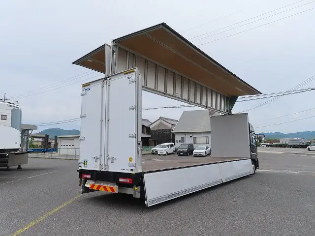 UD クオン 2PG-CG5CA(8x4)の写真11