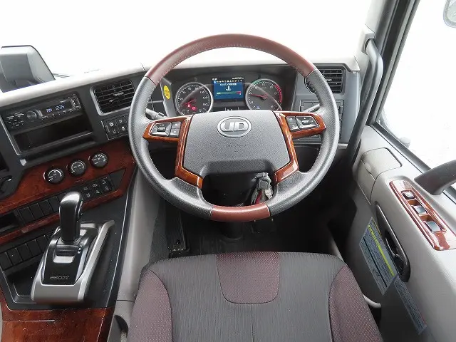 UD クオン 2PG-CG5CA(8x4)の写真25