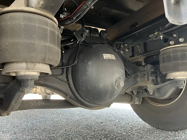 UD コンドル 2RG-BRR90T2(2WD)の写真17