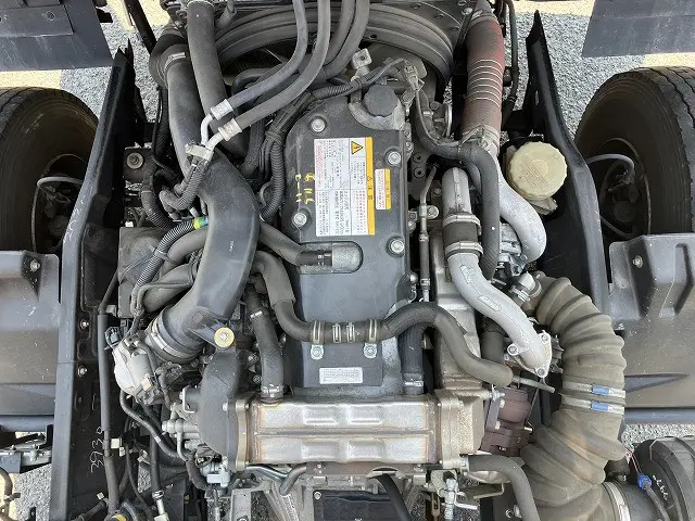 UD コンドル 2RG-BRR90T2(2WD)の写真20