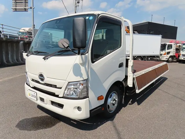 日野 デュトロ 2RG-XZU710M(2WD)の写真9