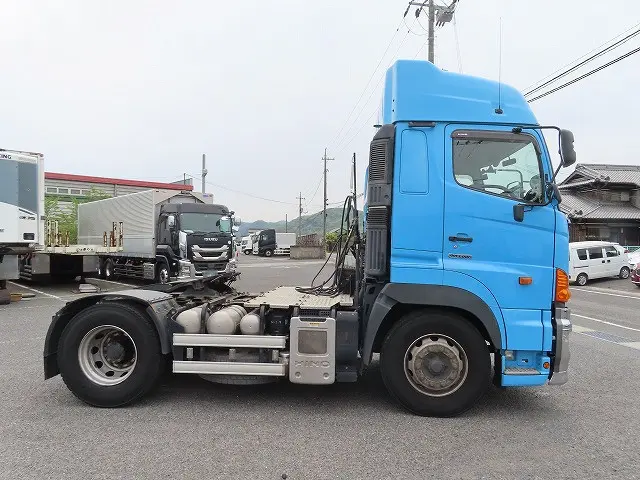 日野 プロフィア QPG-SH1EDDG(2WD)の写真8