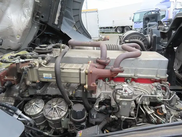 日野 プロフィア QPG-SH1EDDG(2WD)の写真16