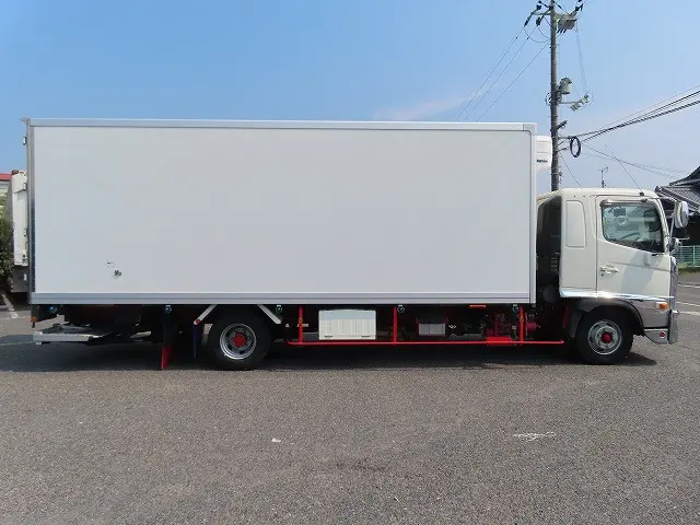 日野 レンジャー 2KG-FD2ABG(2WD)の写真8