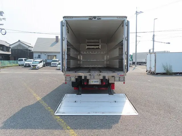 日野 レンジャー 2KG-FD2ABG(2WD)の写真9