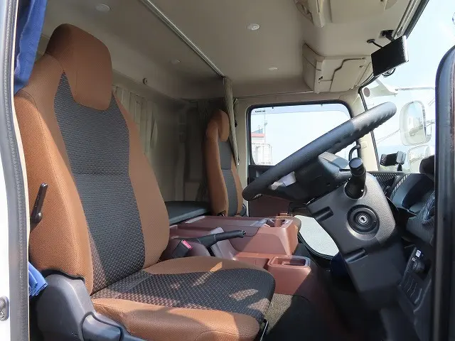 日野 レンジャー 2KG-FD2ABG(2WD)の写真25