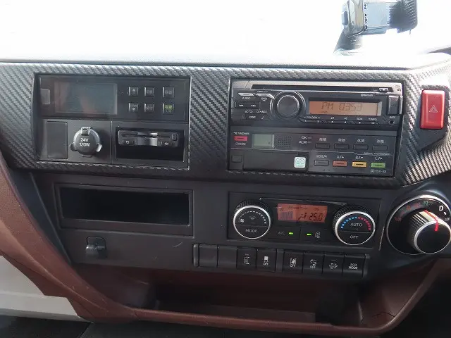 日野 レンジャー 2KG-FD2ABG(2WD)の写真27