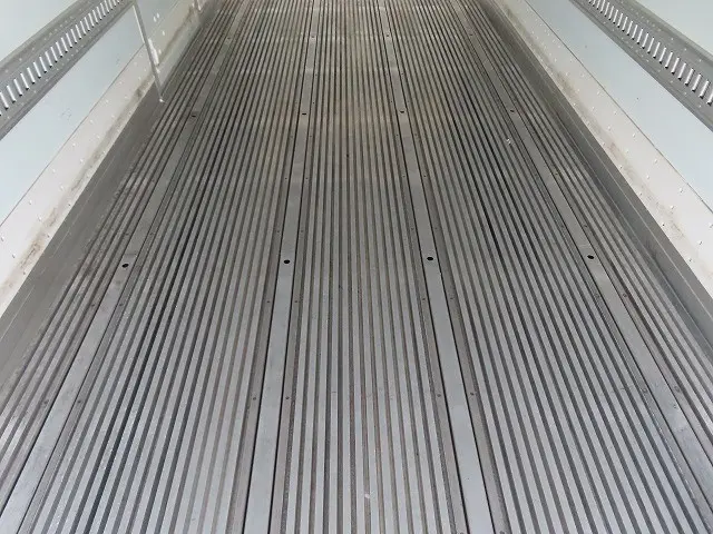 日野 レンジャー 2KG-FD2ABG(2WD)の写真12