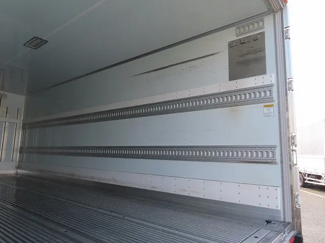 日野 レンジャー 2KG-FD2ABG(2WD)の写真14