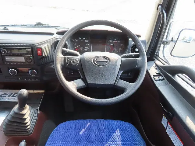 日野 レンジャー 2KG-FD2ABG(2WD)の写真23