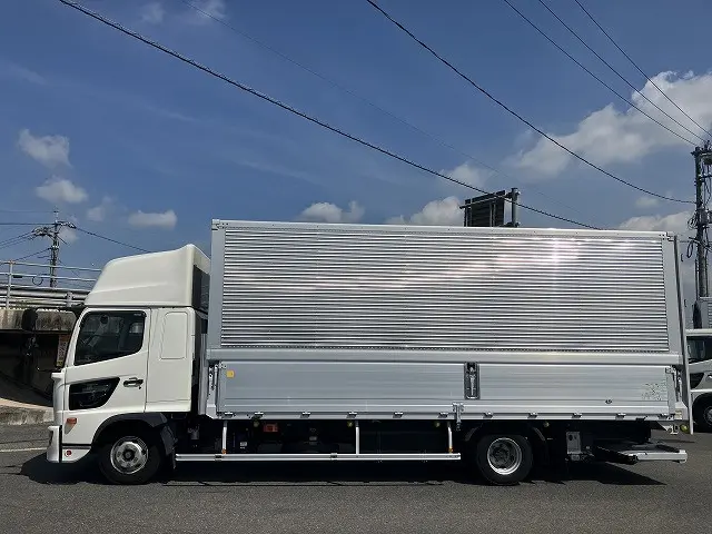 日野 レンジャー 2KG-FD2ABG(2WD)の写真7