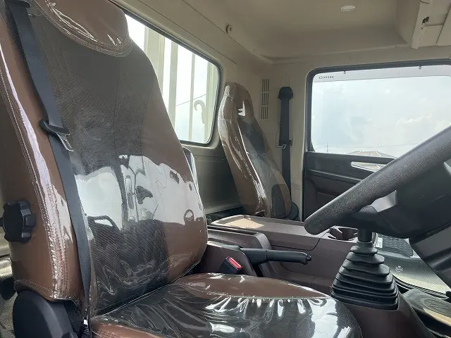 日野 レンジャー 2KG-GC2ABA(2WD)の写真22