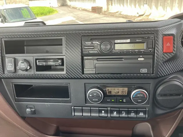 日野 レンジャー 2KG-GC2ABA(2WD)の写真24