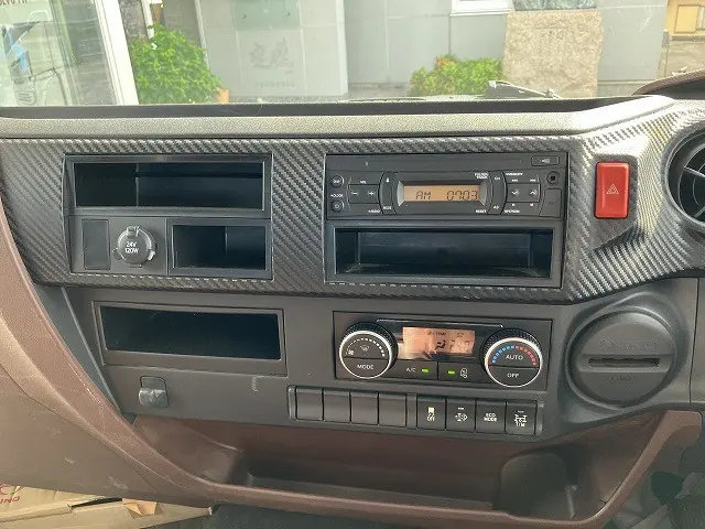 日野 レンジャー 2KG-FX2ABA(2WD)の写真24