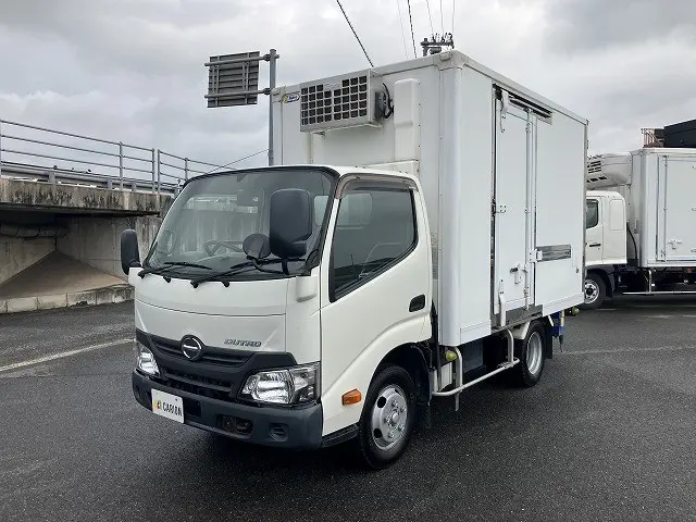 日野 レンジャー TKG-XZC605M(2WD)の写真1
