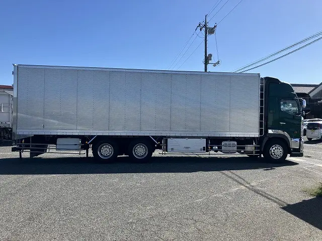 日野 プロフィア 2DG-FR1EH(6x2)の写真9