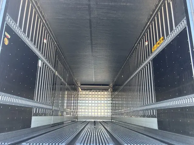 日野 プロフィア 2DG-FR1EH(6x2)の写真10