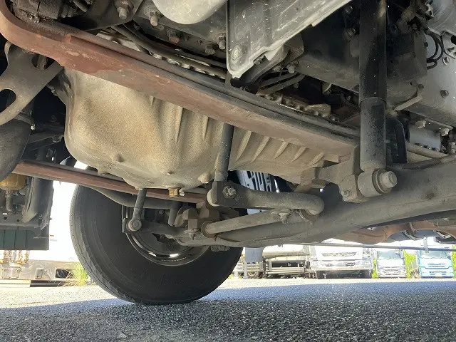 日野 プロフィア 2DG-FR1EH(6x2)の写真16