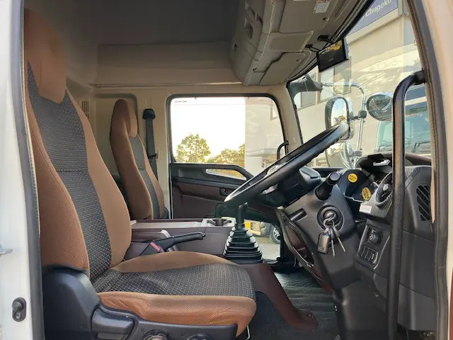 日野 レンジャー 2KG-GD2ABG(2WD)の写真26