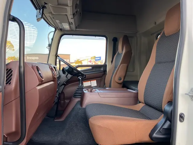 日野 レンジャー 2KG-GD2ABG(2WD)の写真27