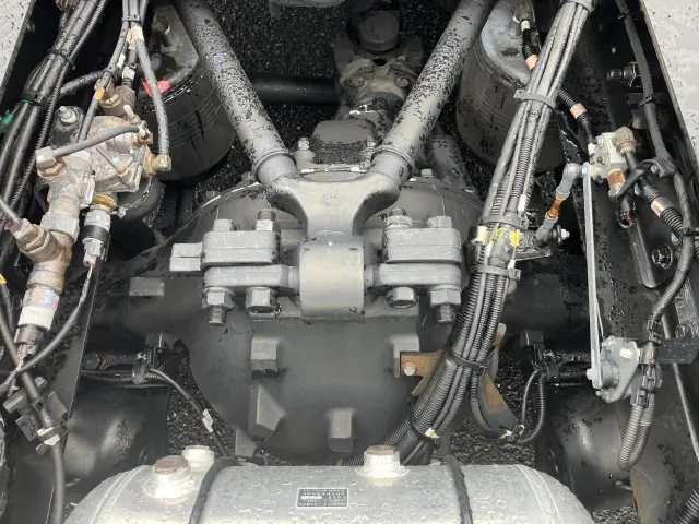 日野 プロフィア QPG-SH1EDDGの写真12