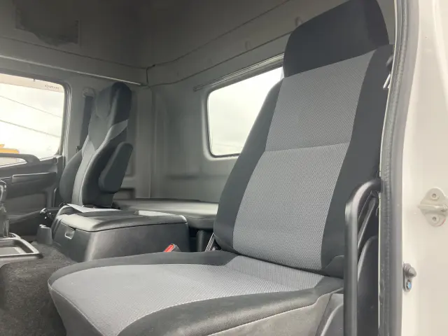 日野 プロフィア QPG-SH1EDDGの写真23