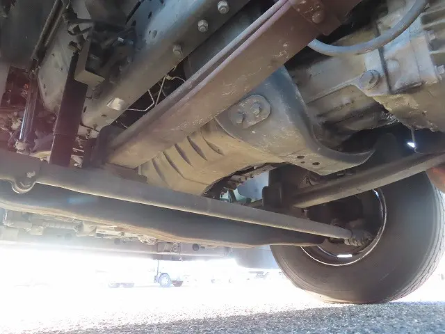 日野 プロフィア QPG-FR1EXEG(6x2)の写真17