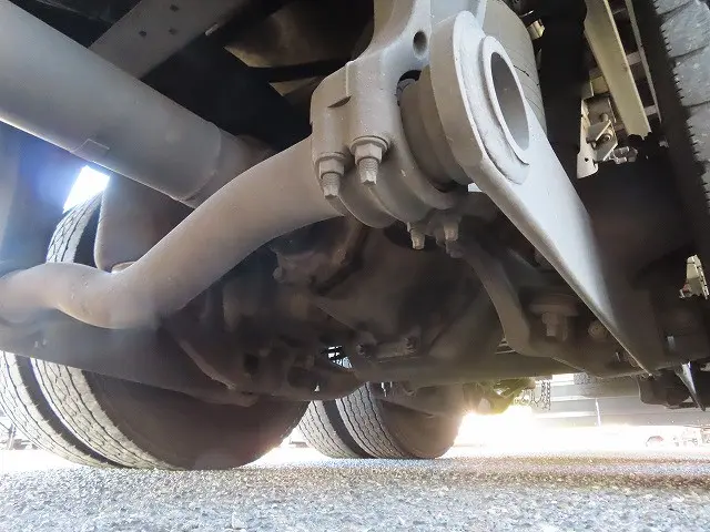 日野 プロフィア QPG-FR1EXEG(6x2)の写真19