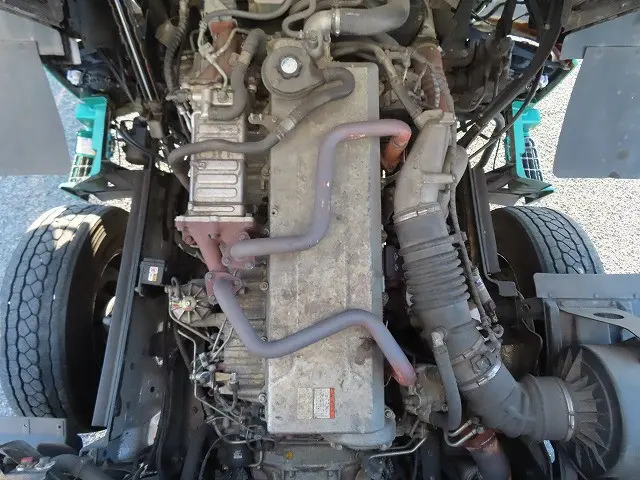 日野 プロフィア QPG-FR1EXEG(6x2)の写真21