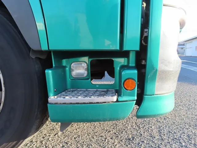 日野 プロフィア QPG-FR1EXEG(6x2)の写真29