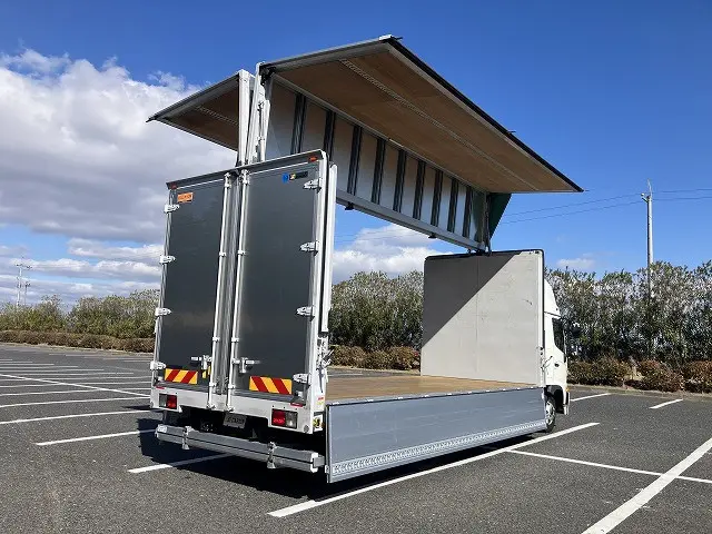 日野 レンジャー 2KG-FD2ABG(2WD)の写真10