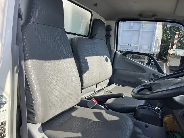 日野 デュトロ TKG-XZC605M(2WD)の写真22