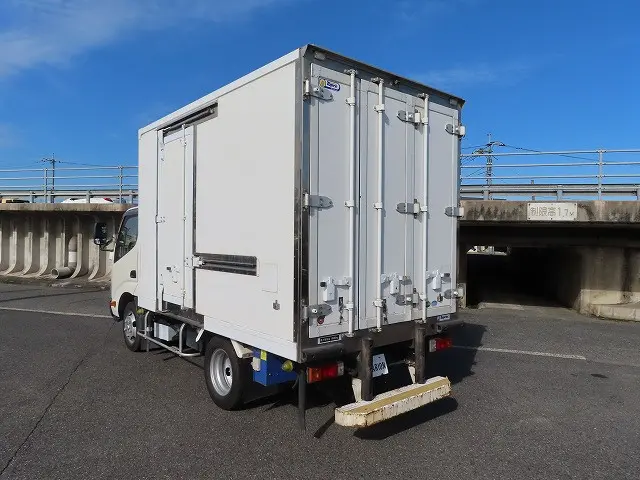 日野 デュトロ TKG-XZC605M(2WD)の写真3