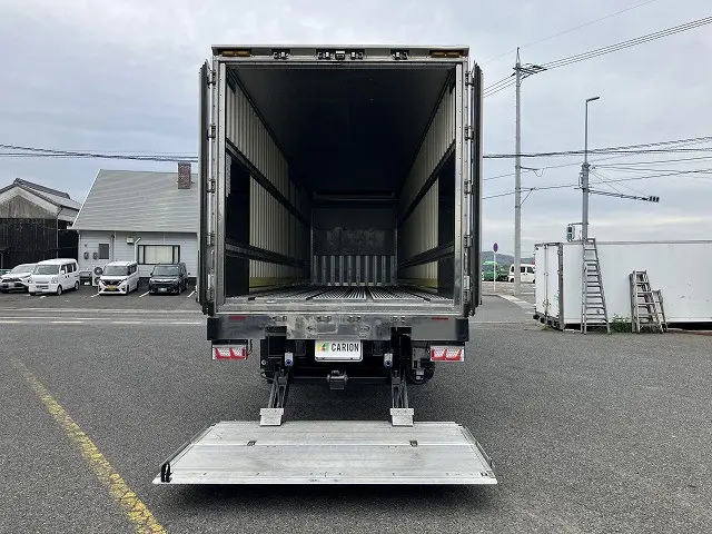 日野 プロフィア QPG-FR1EXEG(6x2)の写真9