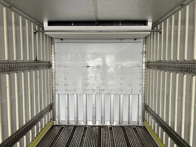 日野 プロフィア QPG-FR1EXEG(6x2)の写真10