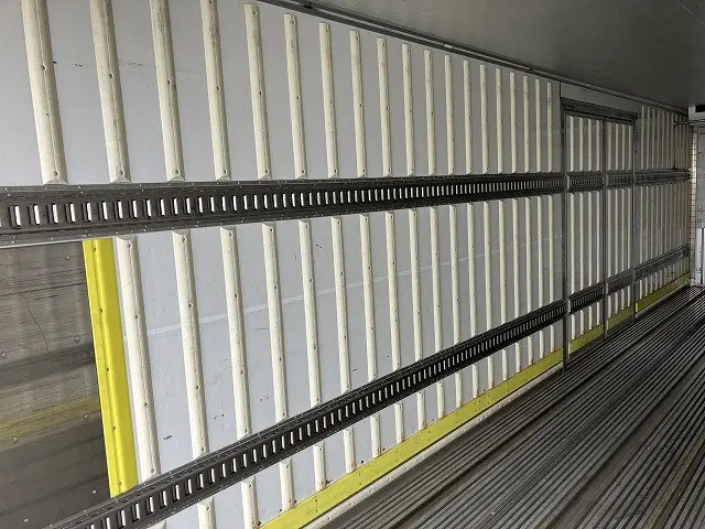 日野 プロフィア QPG-FR1EXEG(6x2)の写真14