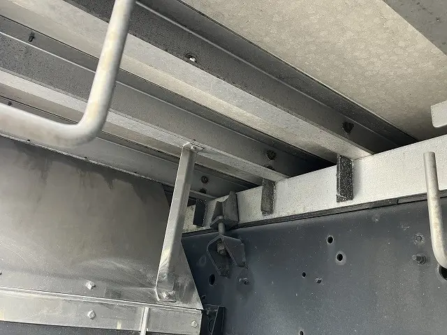 日野 プロフィア QPG-FR1EXEG(6x2)の写真21