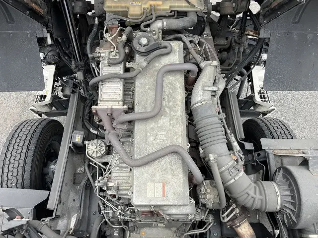 日野 プロフィア QPG-FR1EXEG(6x2)の写真23