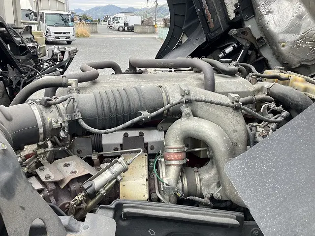 日野 プロフィア QPG-FR1EXEG(6x2)の写真24